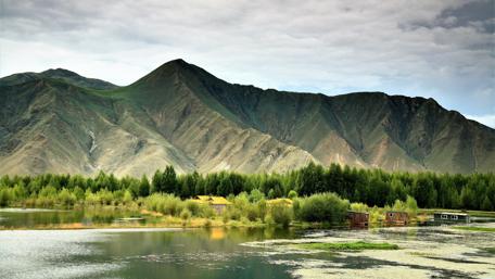 Lhasa River - Tibet wallpaper