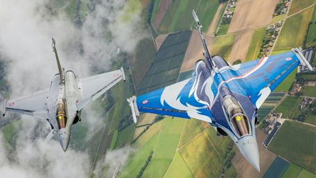 Sleek French Fighters Soaring Through the Skies wallpaper