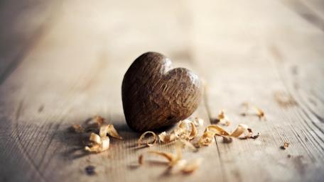 Cute wood heart wallpaper