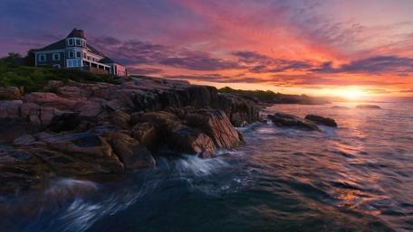 House in the shore wallpaper