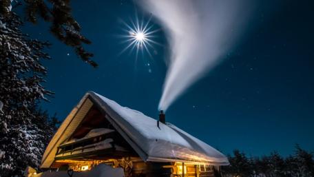 Winter house wallpaper