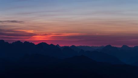 Sunrise over the ridges wallpaper