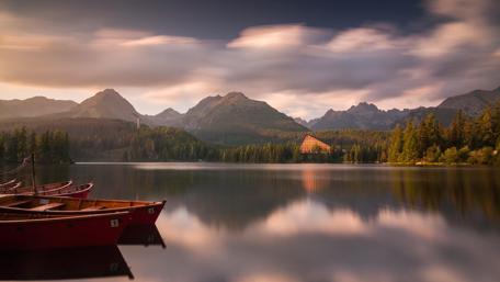 Štrba Lake -  High Tatras, Slovakia wallpaper