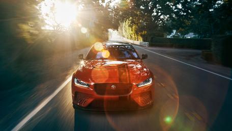 2018 Jaguar XE SV Project 8 wallpaper