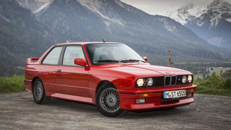 BMW M3 E30 wallpaper