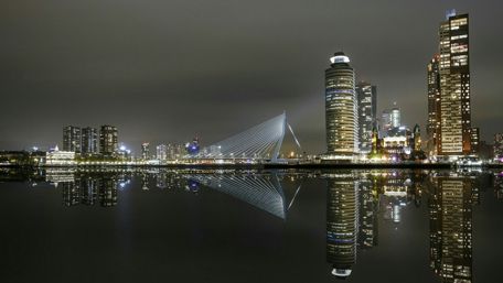 Rotterdam downtown reflection wallpaper