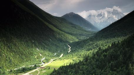Ba Mei Zhen , Dawu County, Ganzi Tibetan Autonomous Prefecture wallpaper