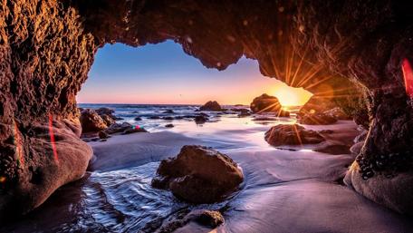 Malibu Sea Cave - El Matador State Beach wallpaper