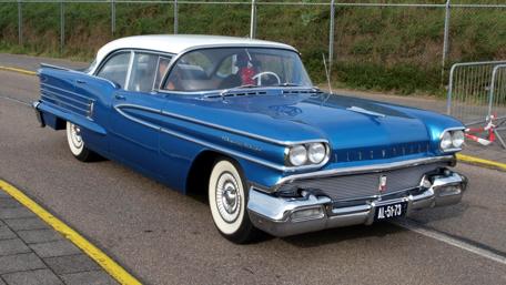 1958 Oldsmobile 88 wallpaper