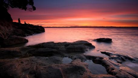 Fishing at dusk wallpaper