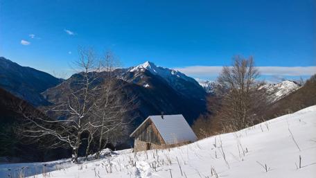 Casera Caal - The Regional Natural Park of the Julian Prealps wallpaper
