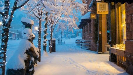 Christmas lights in Aspen wallpaper