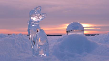 Ice sculpture cat wallpaper