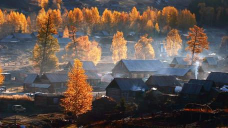 Tuva town in late autumn wallpaper