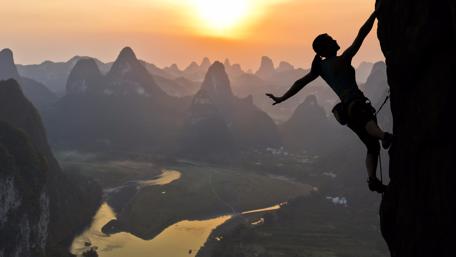 Yangshuo rock climbing wallpaper