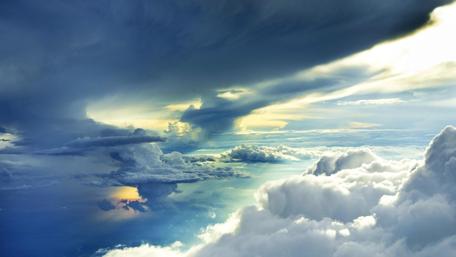 Majestic Sky and Cloudscape View wallpaper