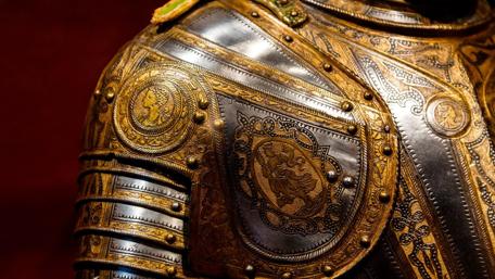 Intricate Medieval Armor Design wallpaper