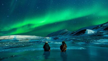 Northern lights in Alaska wallpaper