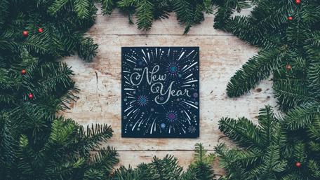 Festive New Year Wishes in Nature Setting wallpaper
