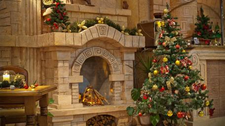 Warm and Cozy Christmas Celebration Ambiance wallpaper