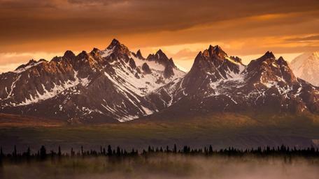 Devils Horns (Alaskan Range, Denali State Park) wallpaper