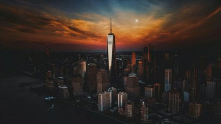 Manhattan and One World Trade Center wallpaper