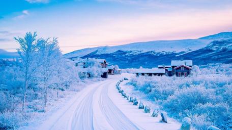 Winter village wallpaper