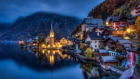 Evangelical Parish Church in Hallstatt wallpaper