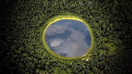 Aershan volcanic lake wallpaper
