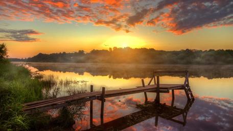 Sunrise Serenity Over the Wetlands wallpaper