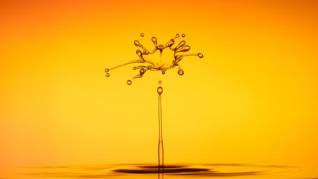 Orange splash wallpaper