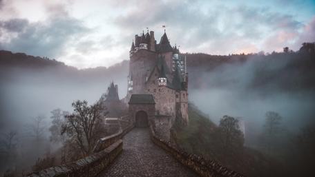 Eltz Castle - Germany wallpaper