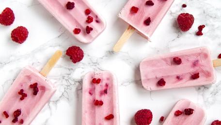 Raspberry icecream wallpaper