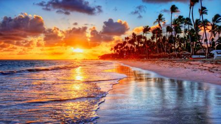 Brilliant ocean neach sunrise wallpaper