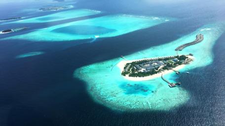 Hurawalhi Island, Maldives wallpaper