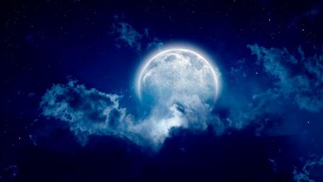Full moon in the night sky wallpaper