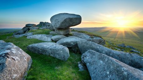 Kilmar Tor on Bodmin Moor in Cornwall wallpaper