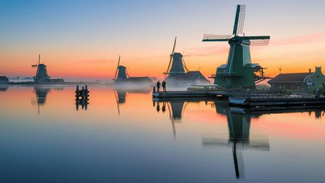 Zaanse Schans windmills wallpaper