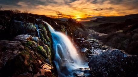 Endrick Falls (Loup of Fintry) wallpaper