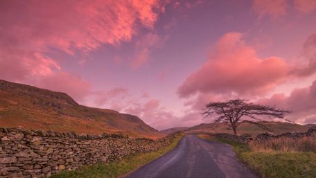 Kirkstone Pass pink sky wallpaper