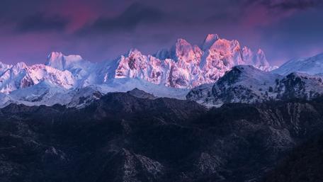 Torre Cerredo (Asturias, Spain) wallpaper