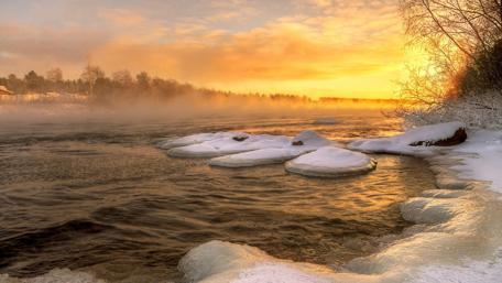 Winter Sunrise Over Icy River Landscape wallpaper