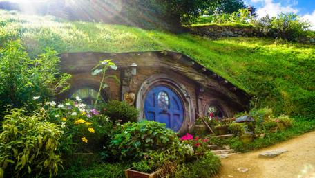 Hobbiton Movie Set (Matamata, New Zealand) wallpaper