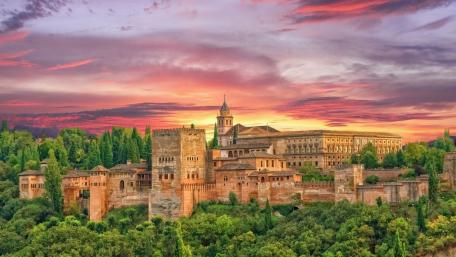 Alhambra Palace wallpaper
