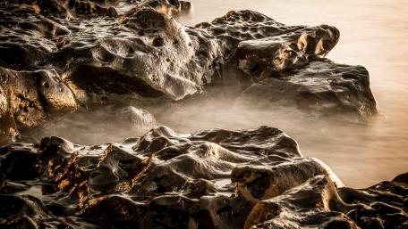 Sea stones wallpaper