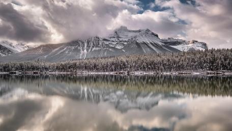 Waterton Lakes National Park wallpaper