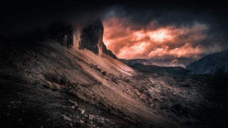 Tre Cime di Lavaredo Mountains (Italy) wallpaper