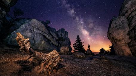 Castroviejo starry sky wallpaper