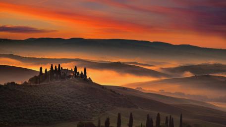 Val d'Orcia (Tuscany, Italy) wallpaper