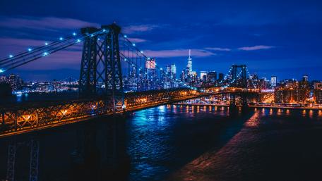 Williamsburg Bridge at night wallpaper
